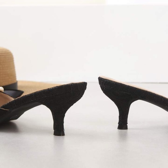 Black Faux Pearl Decor Kitten Heeled Mules - Picture 5 of 6